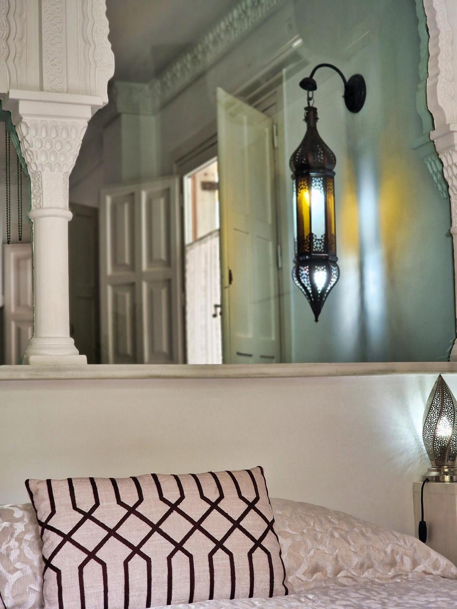 The Nasrid Palace From Your Bed ! Γρανάδα Εξωτερικό φωτογραφία